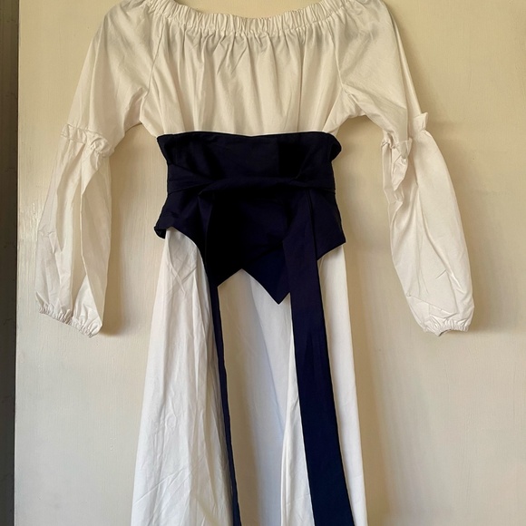 White Off-the-Shoulder Dress w/ Navy Waist Tie – Size S - Picture 5 of 5